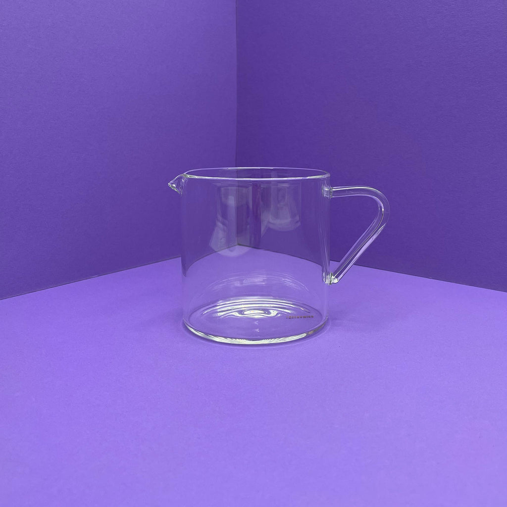 Loveramics straight glass server jug - Lykke Kaffegårdar